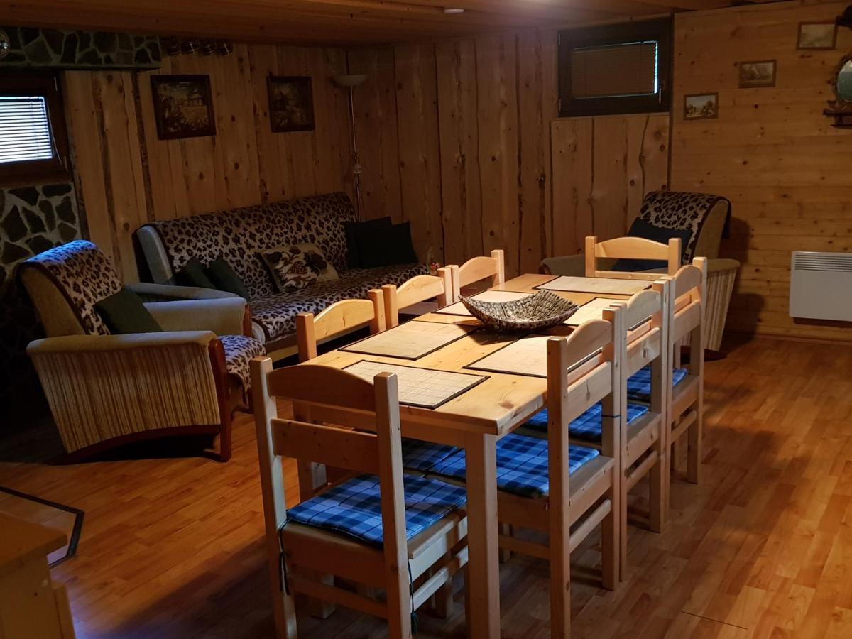 Chata Pod Skalou Garamolaszka Kültér fotó